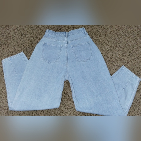 Fashion Nova Size X- Small 80s/90s Style Denim Jeans in New Condition. - Picture 5 of 5